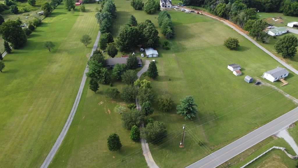 11696 Mount Pleasant Rd, Rockvale, TN 37153