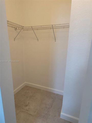 2685 SE 13th St, Homestead, FL 33035