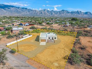 15781 N Twin Lakes Drive, Tucson, AZ 85739
