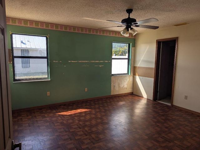 5511 Paleo Pines Circle, Fort Pierce, FL 34951