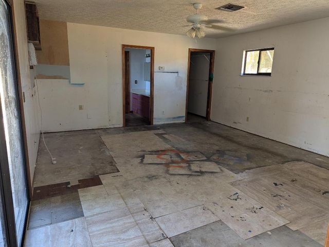 5511 Paleo Pines Circle, Fort Pierce, FL 34951