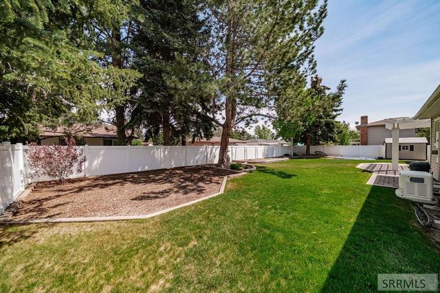 1821 Malibu Drive, Idaho Falls, ID 83404