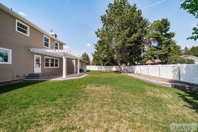 1821 Malibu Drive, Idaho Falls, ID 83404