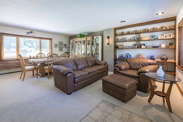 6715 W LAKE Road, Fairview, PA 16415