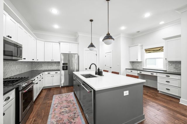 4306A Dakota Ave, Nashville, TN 37209