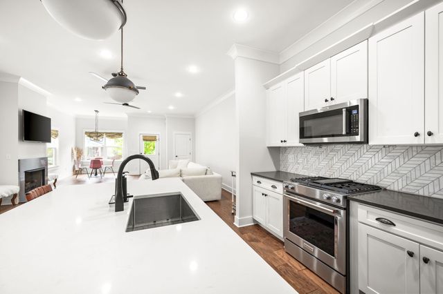 4306A Dakota Ave, Nashville, TN 37209