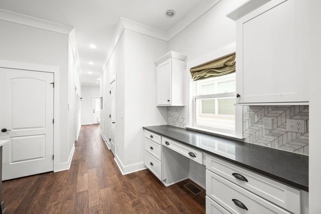 4306A Dakota Ave, Nashville, TN 37209