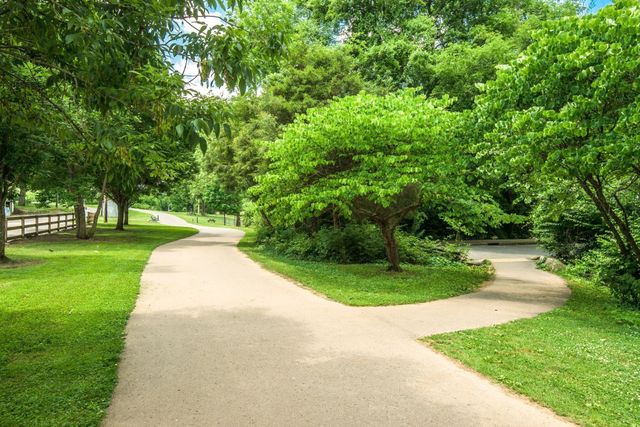 4306A Dakota Ave, Nashville, TN 37209