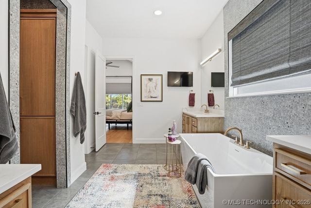 4705 S Retana Avenue, Broken Arrow, OK 74011