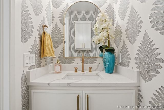 4705 S Retana Avenue, Broken Arrow, OK 74011