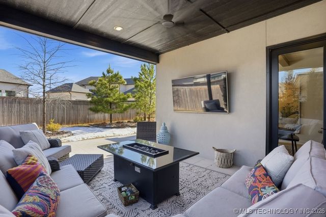 4705 S Retana Avenue, Broken Arrow, OK 74011