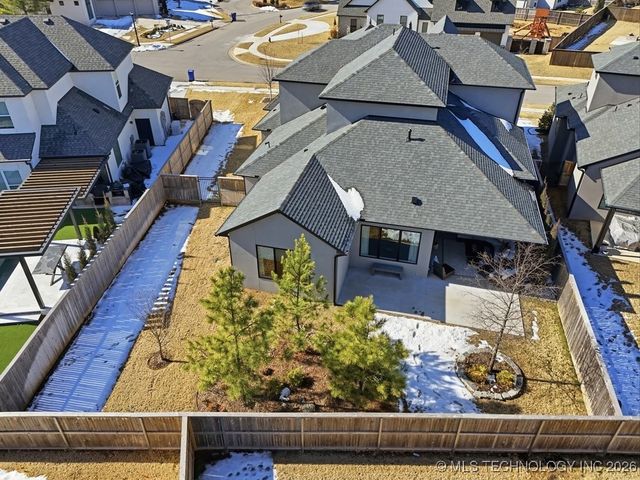 4705 S Retana Avenue, Broken Arrow, OK 74011