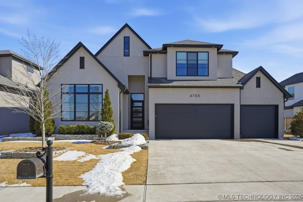 4705 S Retana Avenue, Broken Arrow, OK 74011