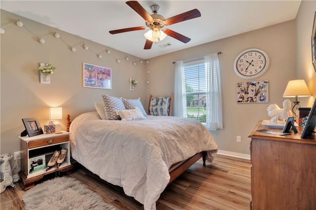 3874 E Bridgeton Street, Springdale, AR 72762
