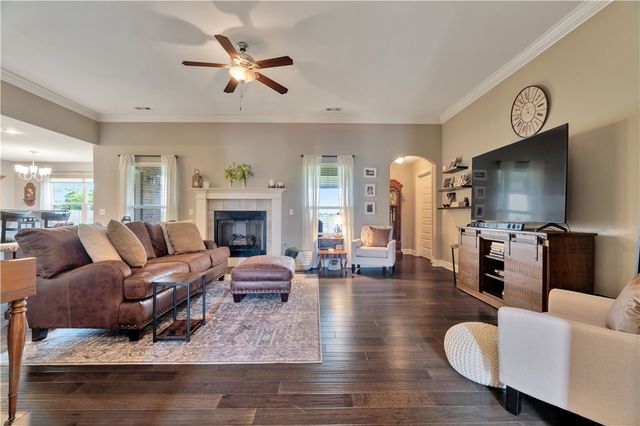 3874 E Bridgeton Street, Springdale, AR 72762