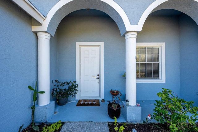 5859 NW Cullom Circle, Port St. Lucie, Port St Lucie, FL 34986