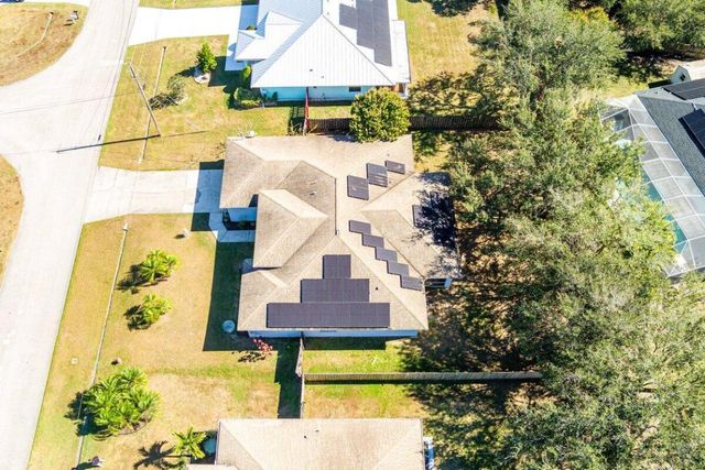 5859 NW Cullom Circle, Port St. Lucie, Port St Lucie, FL 34986