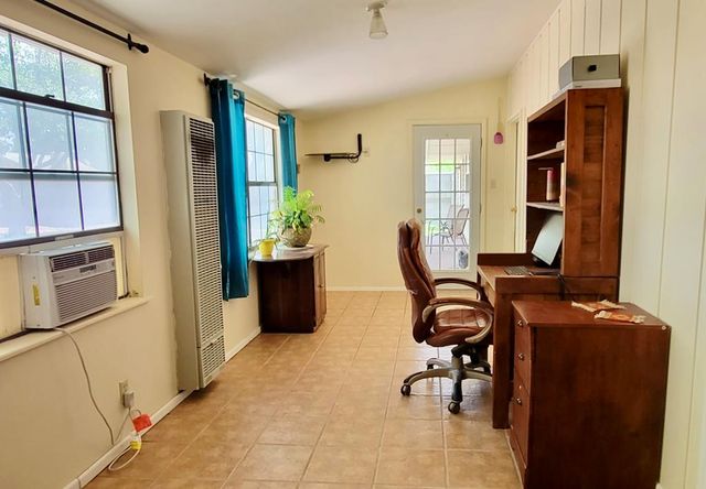 215 Circle C Ave, Fort Davis, TX 79734