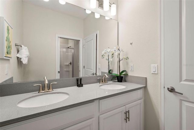 8934 STINGER DRIVE, Davenport, FL 33896