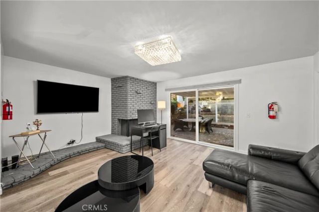 27215 Barada Avenue, Saugus, CA 91350