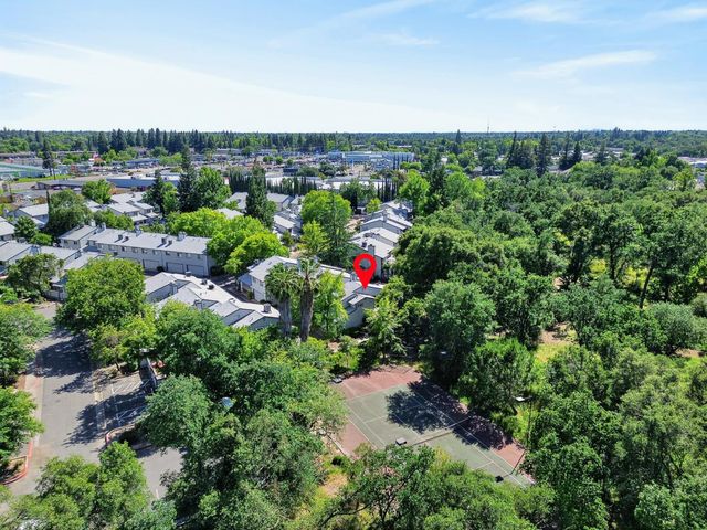 6349 Slippery Creek Ln, Citrus Heights, CA 95621