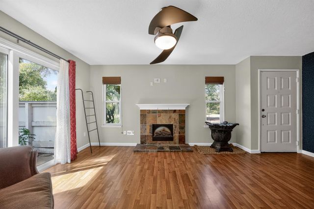 6349 Slippery Creek Ln, Citrus Heights, CA 95621