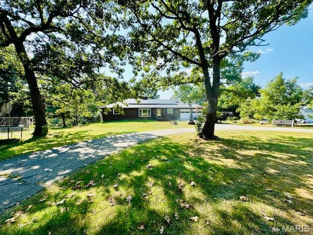 9 Dogwood Drive, Waynesville, MO 65583