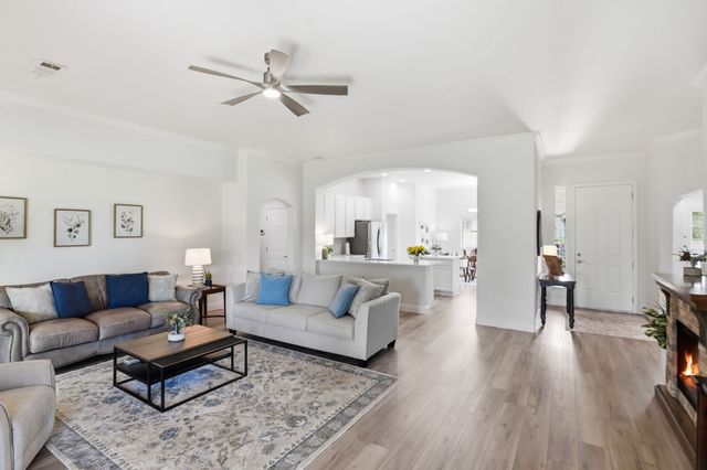 12001 Lockhart Court, Denton, TX 76207