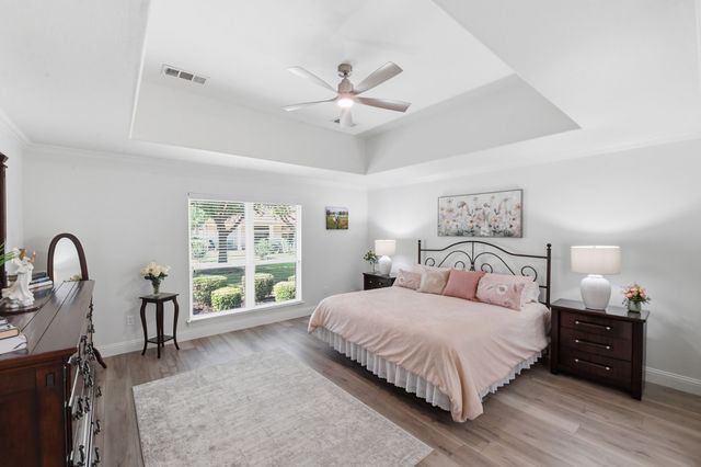 12001 Lockhart Court, Denton, TX 76207