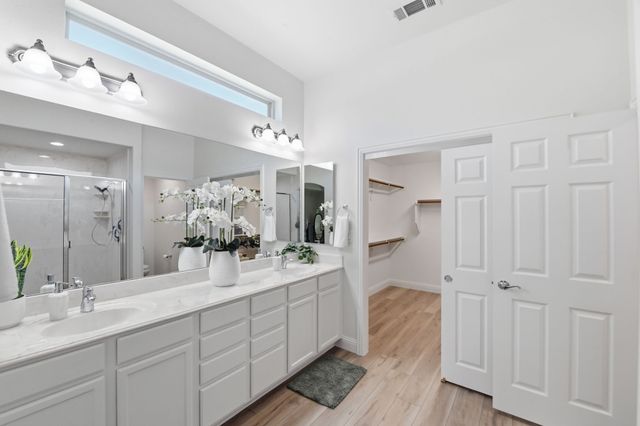 12001 Lockhart Court, Denton, TX 76207