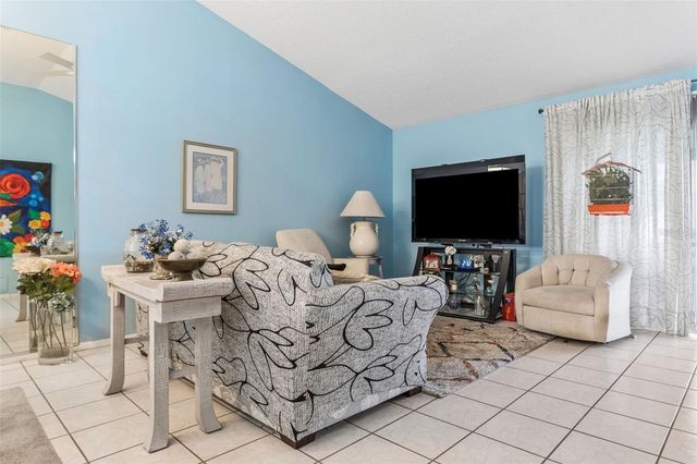 12602 CASTLE HILL DRIVE, Tampa, FL 33624