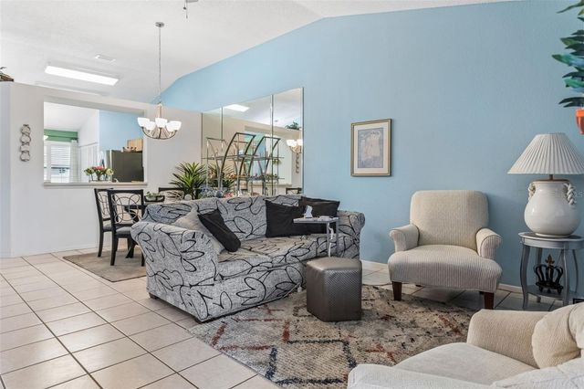 12602 CASTLE HILL DRIVE, Tampa, FL 33624