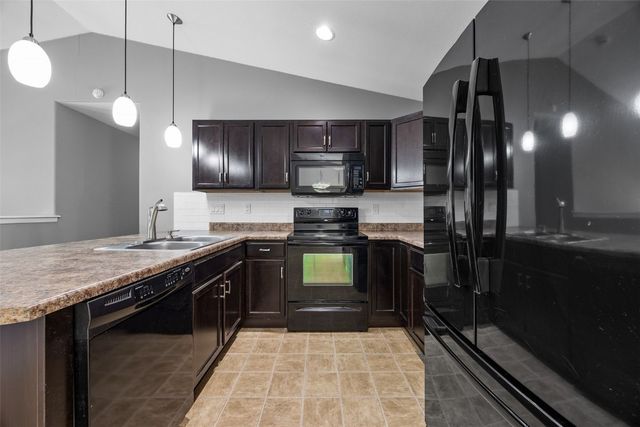 1130 13th Street NW, Cedar Rapids, IA 52405