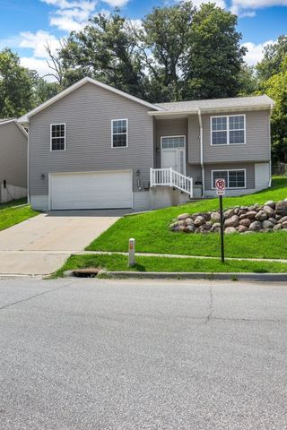 1130 13th Street NW, Cedar Rapids, IA 52405