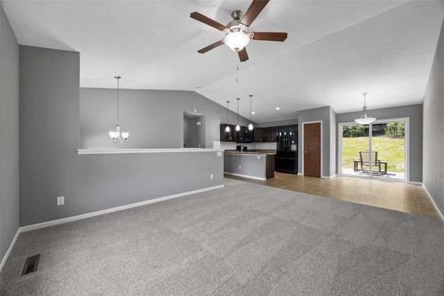 1130 13th Street NW, Cedar Rapids, IA 52405