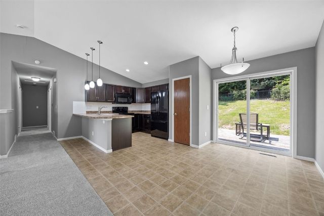 1130 13th Street NW, Cedar Rapids, IA 52405