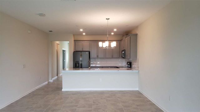 727 OCEAN COURSE AVENUE 727, Davenport, FL 33896