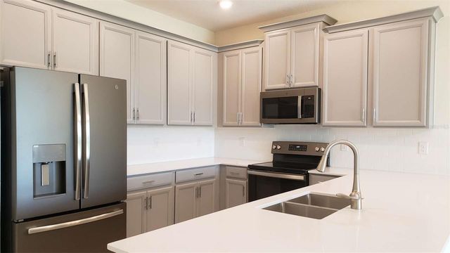 727 OCEAN COURSE AVENUE 727, Davenport, FL 33896