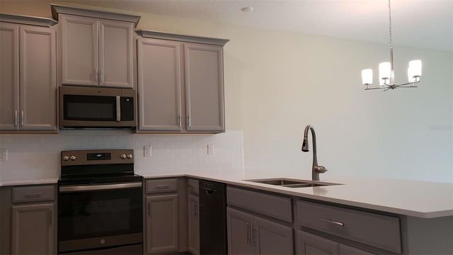 727 OCEAN COURSE AVENUE 727, Davenport, FL 33896