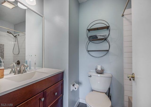 42 Green Heron Dr, Allamuchy Twp., NJ 07840