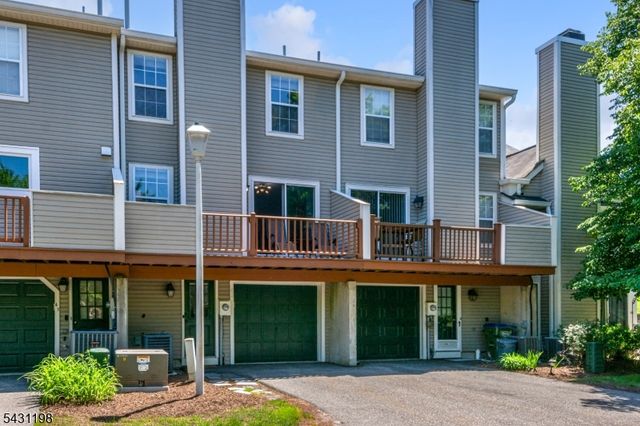 42 Green Heron Dr, Allamuchy Twp., NJ 07840