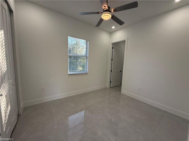 207 W 15th ST, Lehigh Acres, FL 33972