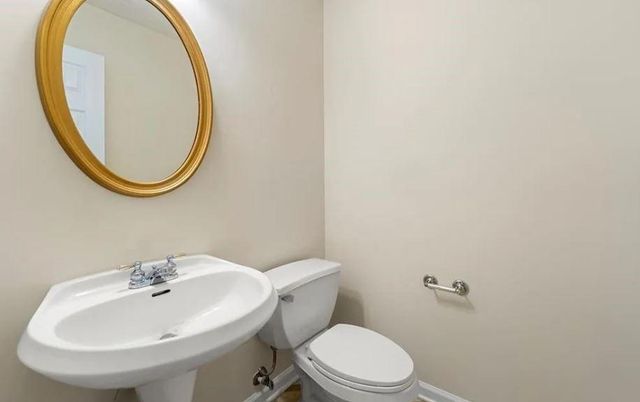 4450 Bradstone NW Trace, Lilburn, GA 30047