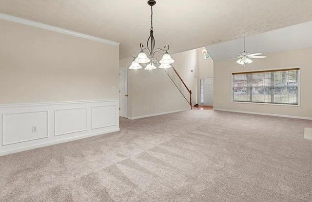 4450 Bradstone NW Trace, Lilburn, GA 30047