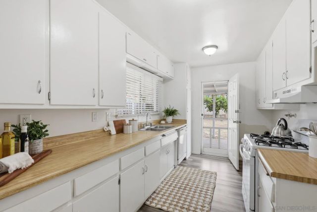 5001 Barstow Street, San Diego, CA 92117
