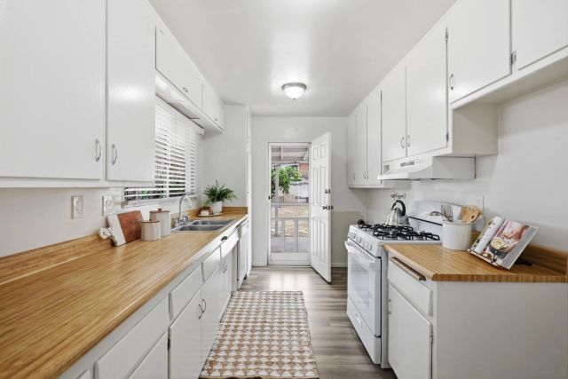 5001 Barstow Street, San Diego, CA 92117