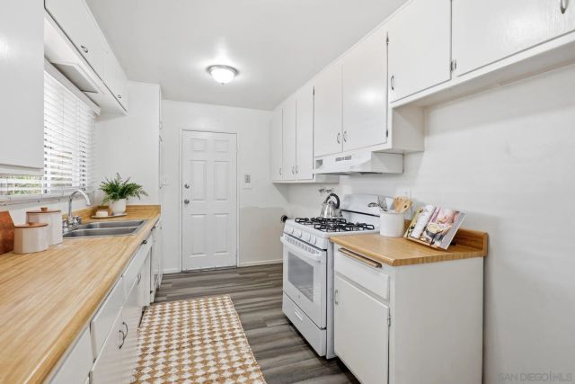 5001 Barstow Street, San Diego, CA 92117