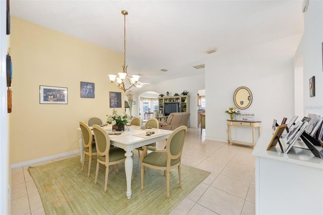 2047 DUNSTER COURT, The Villages, FL 32162