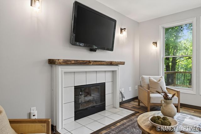 2554 Woodcreek Court Se, City Of Kentwood, MI 49546