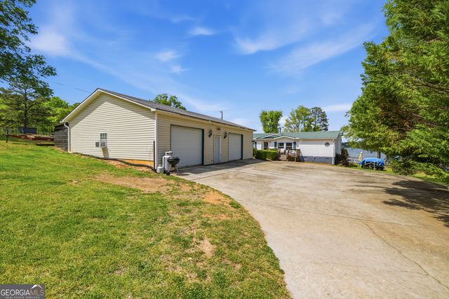1052 Crooked Creek Road, Eatonton, GA 31024